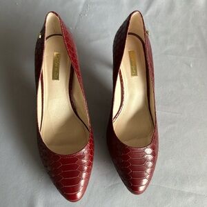 Louise et Cie Red Textured Heels. Size 8.5